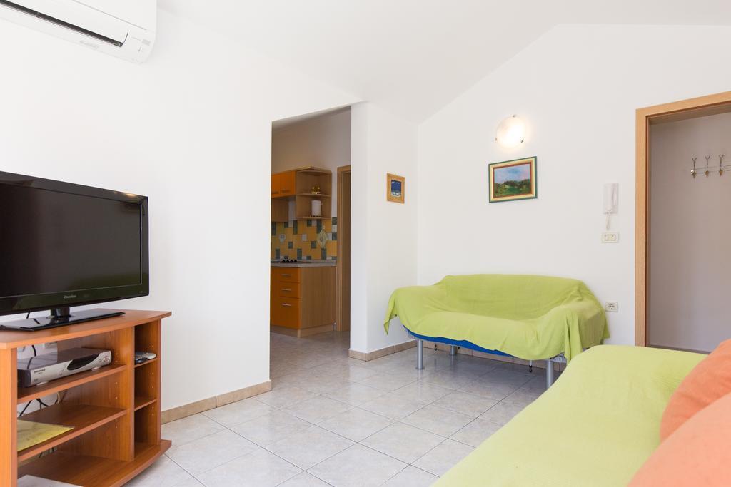 Apartments Ada Baška Εξωτερικό φωτογραφία